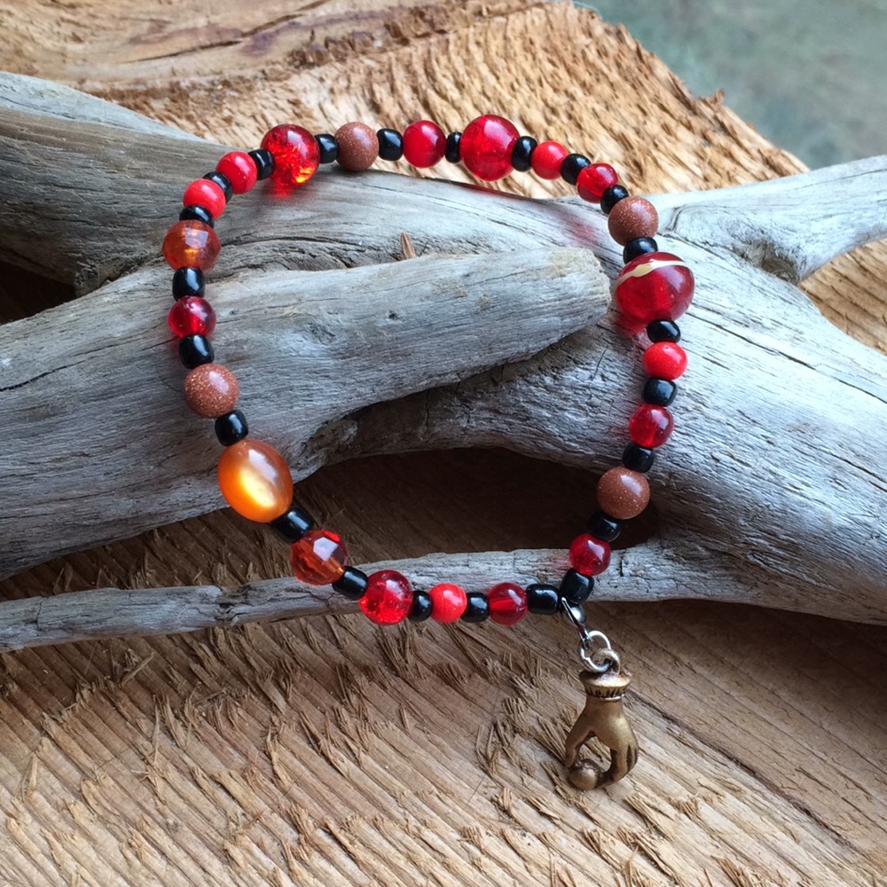 Handmade black and red bead bracelet